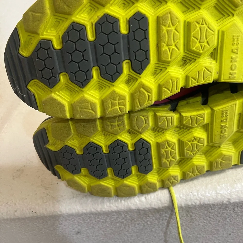 Hoka One‎ One Red Yellow Black Womens Running Shoe Size 10.5 - Picture 11 of 12